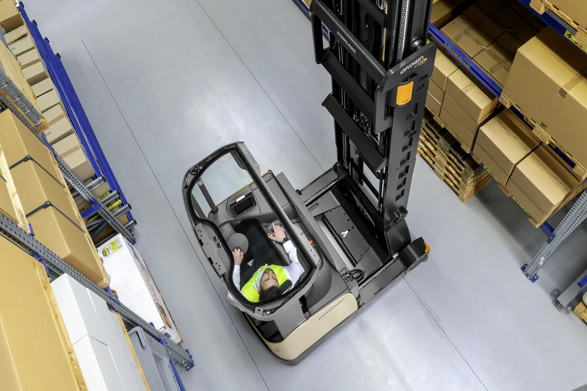 Crown ESR reach truck placing a pallet at height