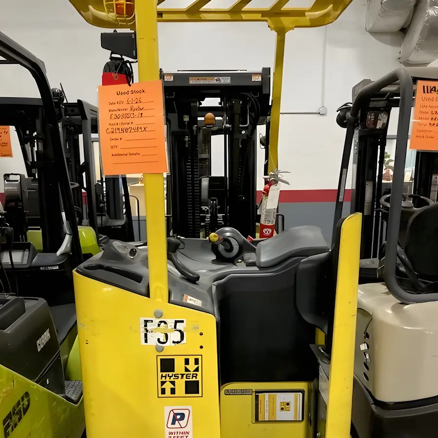 Operator compartment of the used Hyster E30H